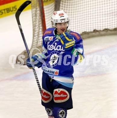 EBEL. Eishockey Bundesliga. EC VSV gegen HC TWK Innsbruck "Die Haie".  Torjubel Derek Ryan (VSV). Villach, am 21.12.2012.
Foto: Kuess 


---
pressefotos, pressefotografie, kuess, qs, qspictures, sport, bild, bilder, bilddatenbank