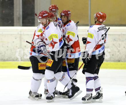 Eishockey CHL. Carinthian Hockey League. Tarco Woelfe gegen UEC Lienz. Torjubel Lienz. Klagenfurt, am 22.12.2012.
Foto: Kuess
---
pressefotos, pressefotografie, kuess, qs, qspictures, sport, bild, bilder, bilddatenbank