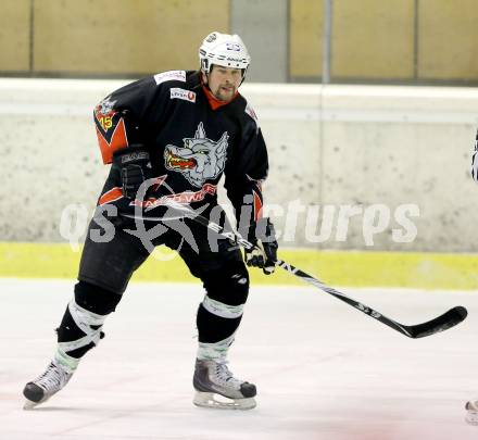 Eishockey CHL. Carinthian Hockey League. Tarco Woelfe gegen UEC Lienz. Bruno Tarmann (Tarco). Klagenfurt, am 22.12.2012.
Foto: Kuess
---
pressefotos, pressefotografie, kuess, qs, qspictures, sport, bild, bilder, bilddatenbank