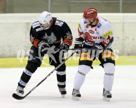 Eishockey CHL. Carinthian Hockey League. Tarco Woelfe gegen UEC Lienz. Juergen Czerminger, (Tarco), Libor Pavlis  (Lienz). Klagenfurt, am 22.12.2012.
Foto: Kuess
---
pressefotos, pressefotografie, kuess, qs, qspictures, sport, bild, bilder, bilddatenbank