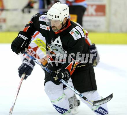 Eishockey CHL. Carinthian Hockey League. Tarco Woelfe gegen UEC Lienz. Michael Krainer-Bidovec (Tarco). Klagenfurt, am 22.12.2012.
Foto: Kuess
---
pressefotos, pressefotografie, kuess, qs, qspictures, sport, bild, bilder, bilddatenbank