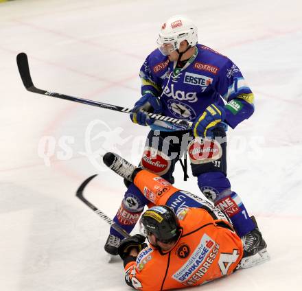 EBEL. Eishockey Bundesliga. EC VSV gegen Moser Medical Graz 99ers.  PRETNAR Klemen (VSV), LATENDRESSE Olivier (Graz).. Villach, am 23.12.2012.
Foto: Kuess 


---
pressefotos, pressefotografie, kuess, qs, qspictures, sport, bild, bilder, bilddatenbank