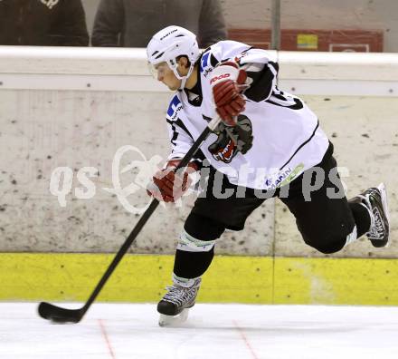 Eishockey NAHL. Tarco Woelfe gegen Weiz. Emmanuel Jenko (Tarco). Klagenfurt, am 22.12.2012.
Foto: Kuess
---
pressefotos, pressefotografie, kuess, qs, qspictures, sport, bild, bilder, bilddatenbank