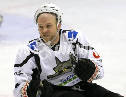 Eishockey NAHL. Tarco Woelfe gegen Weiz. Peter Mateicka (Tarco). Klagenfurt, am 22.12.2012.
Foto: Kuess
---
pressefotos, pressefotografie, kuess, qs, qspictures, sport, bild, bilder, bilddatenbank