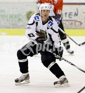 Eishockey NAHL. Tarco Woelfe gegen Weiz. Ryan Foster (Tarco). Klagenfurt, am 22.12.2012.
Foto: Kuess
---
pressefotos, pressefotografie, kuess, qs, qspictures, sport, bild, bilder, bilddatenbank