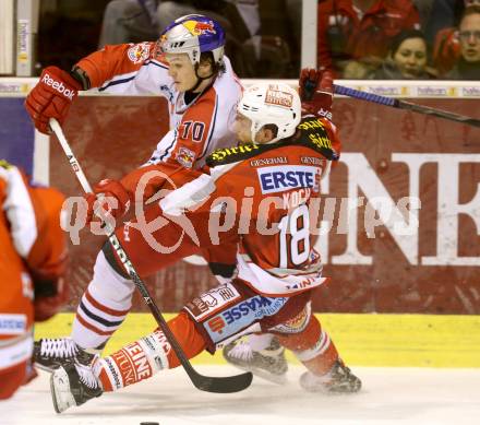 EBEL. Eishockey Bundesliga. EC KAC gegen EC Red Bull Salzburg. Thomas Koch,  (KAC), Markus Poeck  (Salzburg). Klagenfurt, am 26.12.2012.
Foto: Kuess 


---
pressefotos, pressefotografie, kuess, qs, qspictures, sport, bild, bilder, bilddatenbank