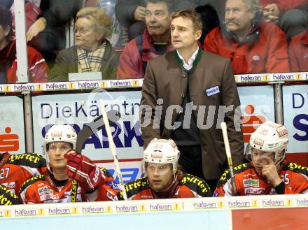 EBEL. Eishockey Bundesliga. EC KAC gegen EC Red Bull Salzburg.  Trainer Christian Weber (KAC). Klagenfurt, am 26.12.2012.
Foto: Kuess 


---
pressefotos, pressefotografie, kuess, qs, qspictures, sport, bild, bilder, bilddatenbank