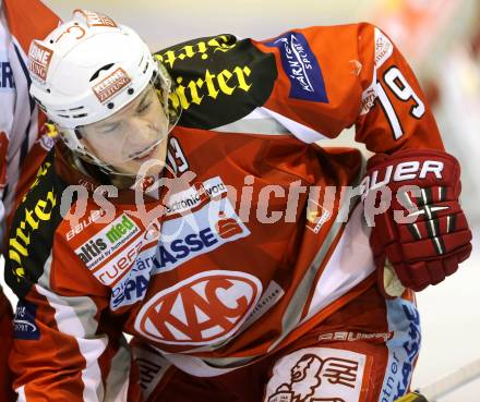 EBEL. Eishockey Bundesliga. EC KAC gegen EC Red Bull Salzburg.  Kevin Doell (KAC). Klagenfurt, am 26.12.2012.
Foto: Kuess 


---
pressefotos, pressefotografie, kuess, qs, qspictures, sport, bild, bilder, bilddatenbank