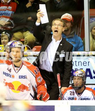 EBEL. Eishockey Bundesliga. EC KAC gegen EC Red Bull Salzburg.  Trainer Pierre Page  (Salzburg). Klagenfurt, am 26.12.2012.
Foto: Kuess 


---
pressefotos, pressefotografie, kuess, qs, qspictures, sport, bild, bilder, bilddatenbank