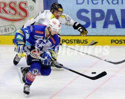 EBEL. Eishockey Bundesliga. EC VSV gegen Dornbirner Eishockey Club.  Antti Pusa, (VSV), Andrew Jacob Kozek  (Dornbirn). Villach, am 28.12.2012.
Foto: Kuess 


---
pressefotos, pressefotografie, kuess, qs, qspictures, sport, bild, bilder, bilddatenbank