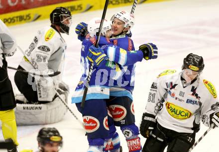 EBEL. Eishockey Bundesliga. EC VSV gegen Dornbirner Eishockey Club.  Torjubel Patrick Platzer, Nikolaus Hartl (VSV). Villach, am 28.12.2012.
Foto: Kuess 


---
pressefotos, pressefotografie, kuess, qs, qspictures, sport, bild, bilder, bilddatenbank