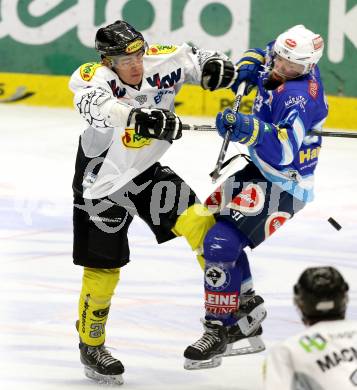 EBEL. Eishockey Bundesliga. EC VSV gegen Dornbirner Eishockey Club.  Markus Peintner,  (VSV), Juergen Fussenegger (Dornbirn). Villach, am 28.12.2012.
Foto: Kuess 


---
pressefotos, pressefotografie, kuess, qs, qspictures, sport, bild, bilder, bilddatenbank