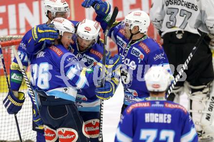 EBEL. Eishockey Bundesliga. EC VSV gegen Dornbirner Eishockey Club.  Torjubel Mario Altmann, Marco Pewal, Derek Damon, KLemen Pretnar (VSV). Villach, am 28.12.2012.
Foto: Kuess 


---
pressefotos, pressefotografie, kuess, qs, qspictures, sport, bild, bilder, bilddatenbank