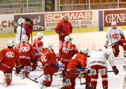 Eishockey. KAC. Training. Christer Olsson. Klagenfurt, 29.12.2012.
Foto: Kuess
---
pressefotos, pressefotografie, kuess, qs, qspictures, sport, bild, bilder, bilddatenbank