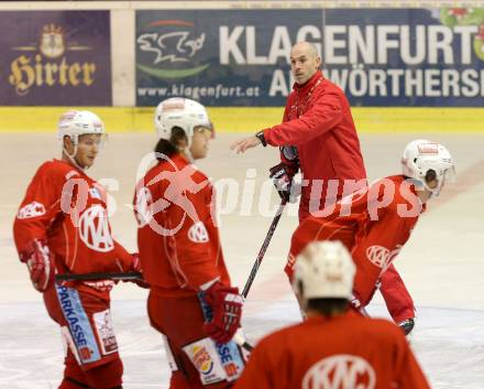 Eishockey. KAC. Training. Christer Olsson. Klagenfurt, 29.12.2012.
Foto: Kuess
---
pressefotos, pressefotografie, kuess, qs, qspictures, sport, bild, bilder, bilddatenbank