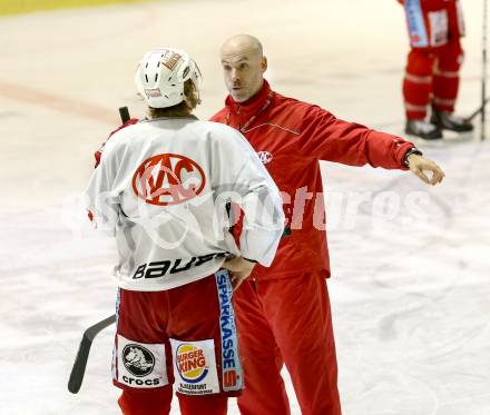 Eishockey. KAC. Training. Christer Olsson, Jamie Lundmark . Klagenfurt, 29.12.2012.
Foto: Kuess
---
pressefotos, pressefotografie, kuess, qs, qspictures, sport, bild, bilder, bilddatenbank