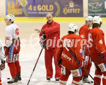 Eishockey. KAC. Training. Christer Olsson. Klagenfurt, 29.12.2012.
Foto: Kuess
---
pressefotos, pressefotografie, kuess, qs, qspictures, sport, bild, bilder, bilddatenbank