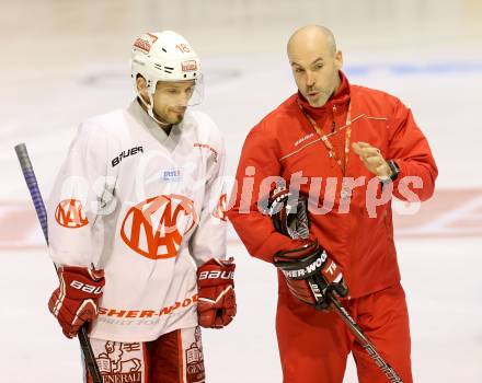 Eishockey. KAC. Training. Christer Olsson, Thomas Koch. Klagenfurt, 29.12.2012.
Foto: Kuess
---
pressefotos, pressefotografie, kuess, qs, qspictures, sport, bild, bilder, bilddatenbank