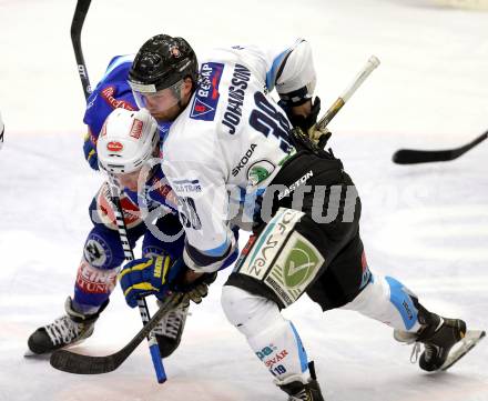 EBEL. Eishockey Bundesliga. EC VSV gegen SAPA Fehervar AV19. Derek Ryan, (VSV),  Eric Johansson (Alba Volan). Villach, am 30.12.2012.
Foto: Kuess 


---
pressefotos, pressefotografie, kuess, qs, qspictures, sport, bild, bilder, bilddatenbank