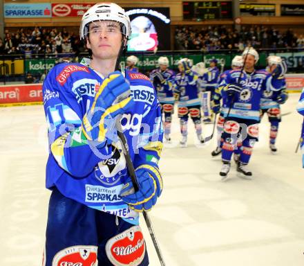 EBEL. Eishockey Bundesliga. EC VSV gegen SAPA Fehervar AV19. Jubel Derek Ryan (VSV). Villach, am 30.12.2012.
Foto: Kuess 


---
pressefotos, pressefotografie, kuess, qs, qspictures, sport, bild, bilder, bilddatenbank