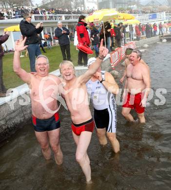 Neujahrsschwimmen. Reinhart Rohr. Velden, am 1.1.2013.
Foto: Kuess 
---
pressefotos, pressefotografie, kuess, qs, qspictures, sport, bild, bilder, bilddatenbank