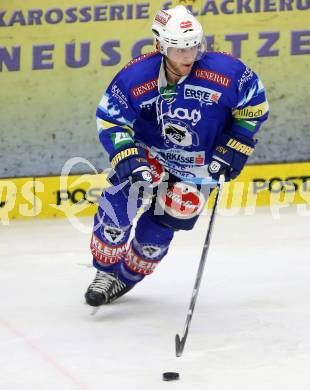 EBEL. Eishockey Bundesliga. EC VSV gegen SAPA Fehervar AV19. John Hughes (VSV). Villach, am 30.12.2012.
Foto: Kuess 


---
pressefotos, pressefotografie, kuess, qs, qspictures, sport, bild, bilder, bilddatenbank