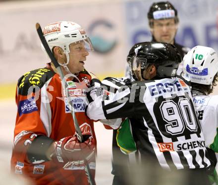 EBEL. Eishockey Bundesliga. EC KAC gegen HDD TELEMACH Olimpija Ljubljana. Mike Siklenka,  (KAC). Klagenfurt, am 1.1.2013.
Foto: Kuess 


---
pressefotos, pressefotografie, kuess, qs, qspictures, sport, bild, bilder, bilddatenbank