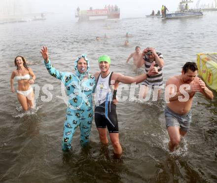 Neujahrsschwimmen. Werner Uran. Velden, am 1.1.2013.
Foto: Kuess 
---
pressefotos, pressefotografie, kuess, qs, qspictures, sport, bild, bilder, bilddatenbank