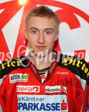 Eishockey. KACU20. Lukas Rosenzopf. Klagenfurt, 2.1.2013.
Foto: Kuess
---
pressefotos, pressefotografie, kuess, qs, qspictures, sport, bild, bilder, bilddatenbank