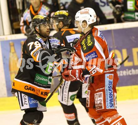 EBEL. Eishockey Bundesliga. EC KAC gegen Moser Medical Graz 99ers.   Stefan Geier,  (KAC), Mario Scalzo (Graz). Klagenfurt, am 6.1.2013.
Foto: Kuess 


---
pressefotos, pressefotografie, kuess, qs, qspictures, sport, bild, bilder, bilddatenbank