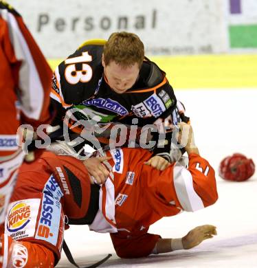 EBEL. Eishockey Bundesliga. EC KAC gegen Moser Medical Graz 99ers.   Johannes Reichel,  (KAC),Olivier Labelle  (Graz).. Klagenfurt, am 6.1.2013.
Foto: Kuess 


---
pressefotos, pressefotografie, kuess, qs, qspictures, sport, bild, bilder, bilddatenbank