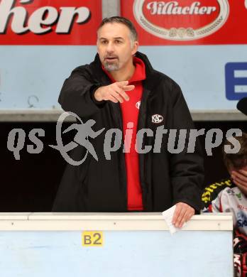 Eishockey. EBYSYL. VSV U20 gegen KAC U20. Trainer Gerald Ressmann (KAC). Villach, 6.1.2013.
Foto: Kuess
---
pressefotos, pressefotografie, kuess, qs, qspictures, sport, bild, bilder, bilddatenbank