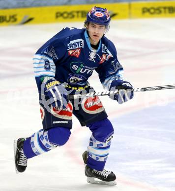 Eishockey. EBYSYL. VSV U20 gegen KAC U20. Kevin Steiner (VSV). Villach, 6.1.2013.
Foto: Kuess
---
pressefotos, pressefotografie, kuess, qs, qspictures, sport, bild, bilder, bilddatenbank