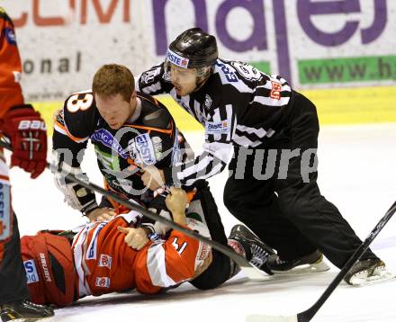 EBEL. Eishockey Bundesliga. EC KAC gegen Moser Medical Graz 99ers.   Johannes Reichel,  (KAC),Olivier Labelle  (Graz).. Klagenfurt, am 6.1.2013.
Foto: Kuess 


---
pressefotos, pressefotografie, kuess, qs, qspictures, sport, bild, bilder, bilddatenbank