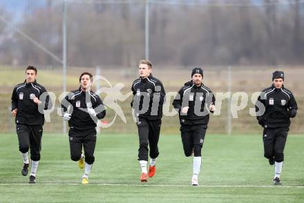 Fussball. Bundesliga. RZ Pellets WAC. Training.  Gernot Suppan, Sandro Zakany, Michael Sollbauer, Christoph Cemernjak, Roland Putsche. St. Andrae, 7.1.2013.
Foto: Kuess
---
pressefotos, pressefotografie, kuess, qs, qspictures, sport, bild, bilder, bilddatenbank