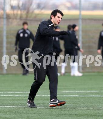 Fussball. Bundesliga. RZ Pellets WAC. Training.  Mihret Topcagic. St. Andrae, 7.1.2013.
Foto: Kuess
---
pressefotos, pressefotografie, kuess, qs, qspictures, sport, bild, bilder, bilddatenbank