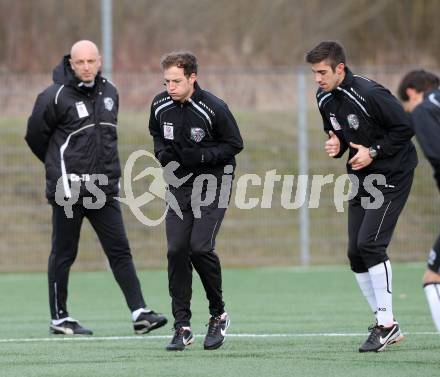 Fussball. Bundesliga. RZ Pellets WAC. Training. Mario Kroepfl, Gernot Suppan. St. Andrae, 7.1.2013.
Foto: Kuess
---
pressefotos, pressefotografie, kuess, qs, qspictures, sport, bild, bilder, bilddatenbank