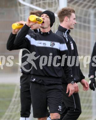 Fussball. Bundesliga. RZ Pellets WAC. Training.  Rene Gsellmann. St. Andrae, 7.1.2013.
Foto: Kuess
---
pressefotos, pressefotografie, kuess, qs, qspictures, sport, bild, bilder, bilddatenbank