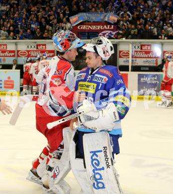 EBEL. Eishockey Bundesliga. EC VSV gegen EC Red Bull Salzburg. Jean Philippe Lamoureux,  (VSV), Bernd Brueckler (Salzburg). Villach, am 11.1.2013.
Foto: Kuess 


---
pressefotos, pressefotografie, kuess, qs, qspictures, sport, bild, bilder, bilddatenbank