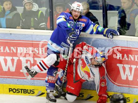 EBEL. Eishockey Bundesliga. EC VSV gegen EC Red Bull Salzburg. Andreas Wiedergut,  (VSV), Ryan Duncan (Salzburg). Villach, am 11.1.2013.
Foto: Kuess 


---
pressefotos, pressefotografie, kuess, qs, qspictures, sport, bild, bilder, bilddatenbank