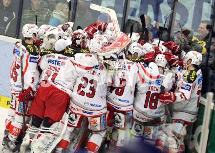 EBEL. Eishockey Bundesliga. EC VSV gegen KAC. Jubel KAC. Villach, am 13.1.2013.
Foto: Kuess 


---
pressefotos, pressefotografie, kuess, qs, qspictures, sport, bild, bilder, bilddatenbank