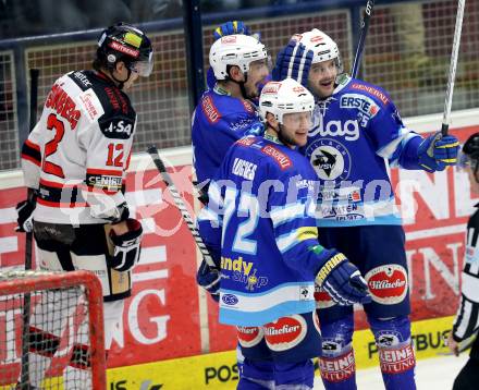 EBEL. Eishockey Bundesliga. EC VSV gegen HC Orli Znojmo. Torjubel Scott Hotham, John Hughes, Justin Taylor (VSV). Villach, am 15.1.2013.
Foto: Kuess 


---
pressefotos, pressefotografie, kuess, qs, qspictures, sport, bild, bilder, bilddatenbank