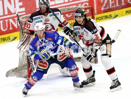 EBEL. Eishockey Bundesliga. EC VSV gegen HC Orli Znojmo. Marco Pewal, (VSV), Ondrej Kacetl, Jakub Stehlik   (Znojmo). Villach, am 15.1.2013.
Foto: Kuess 


---
pressefotos, pressefotografie, kuess, qs, qspictures, sport, bild, bilder, bilddatenbank