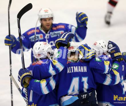 EBEL. Eishockey Bundesliga. EC VSV gegen HC Orli Znojmo. jubel vsv. Villach, am 15.1.2013.
Foto: Kuess 


---
pressefotos, pressefotografie, kuess, qs, qspictures, sport, bild, bilder, bilddatenbank