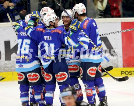 EBEL. Eishockey Bundesliga. EC VSV gegen HC Orli Znojmo. Torjubel Brad Cole,  Marco Pewal, John Hughes, Derek Ryan (VSV). Villach, am 15.1.2013.
Foto: Kuess 


---
pressefotos, pressefotografie, kuess, qs, qspictures, sport, bild, bilder, bilddatenbank