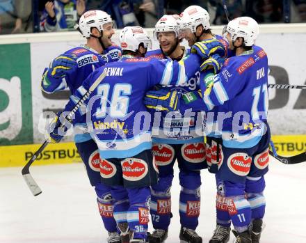 EBEL. Eishockey Bundesliga. EC VSV gegen HC Orli Znojmo. Torjubel Brad Cole, Marco Pewal, John Hughes, Scott Hotham, Derek Ryan (VSV). Villach, am 15.1.2013.
Foto: Kuess 


---
pressefotos, pressefotografie, kuess, qs, qspictures, sport, bild, bilder, bilddatenbank