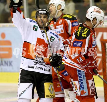 EBEL. Eishockey Bundesliga. EC KAC gegen HC TWK Innsbruck "Die Haie".   Johannes Reichel,  (KAC), Jubel Alexander Hoeller (Innsbruck). Klagenfurt, am 15.1.2013.
Foto: Kuess 


---
pressefotos, pressefotografie, kuess, qs, qspictures, sport, bild, bilder, bilddatenbank