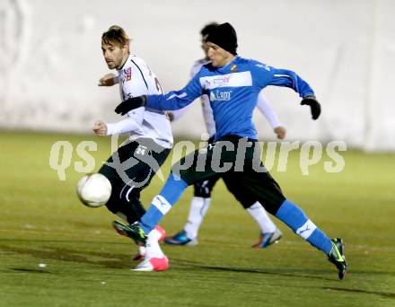 Fussball Testspiel. RZ Pellets WAC gegen VSV. Christoph Cemernjak,  (WAC), Emre Okatan (VSV). Poggersdorf, 17.1.2012.
Foto: Kuess
---
pressefotos, pressefotografie, kuess, qs, qspictures, sport, bild, bilder, bilddatenbank