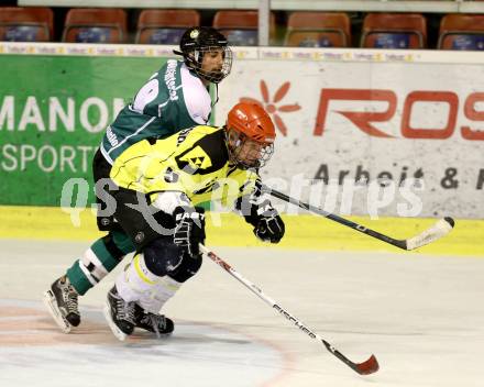 Eishockey Cup. Zeltverleih Bister gegen HC Post. Helmut Koenig (Bister), Andreas Reichenhauser (Post). Klagenfurt, 16.1.2013.
Foto: Kuess
---
pressefotos, pressefotografie, kuess, qs, qspictures, sport, bild, bilder, bilddatenbank