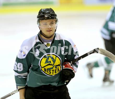 Eishockey Cup. Zeltverleih Bister gegen HC Post. Martin Poeck (Bister). Klagenfurt, 16.1.2013.
Foto: Kuess
---
pressefotos, pressefotografie, kuess, qs, qspictures, sport, bild, bilder, bilddatenbank